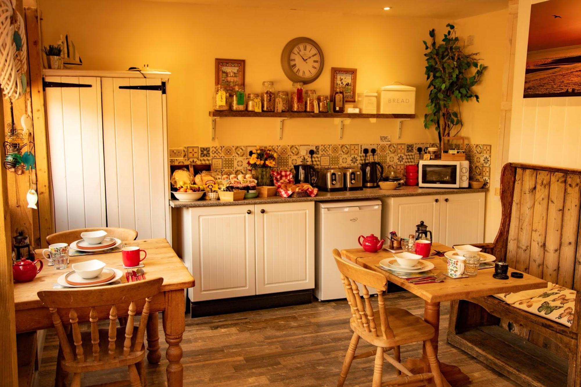 Norfolk Accommodation 히챔 외부 사진